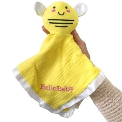 Bee Cuddle Blanket -Calendars Store 202300011763 ALT1